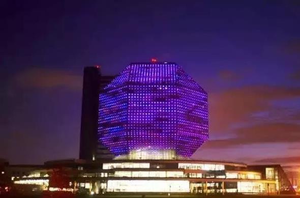 LED线条灯, LED点光源，3D水晶灯，LED网格屏，LED像素屏, 智能景观照明，整体解决方案，升宏光电